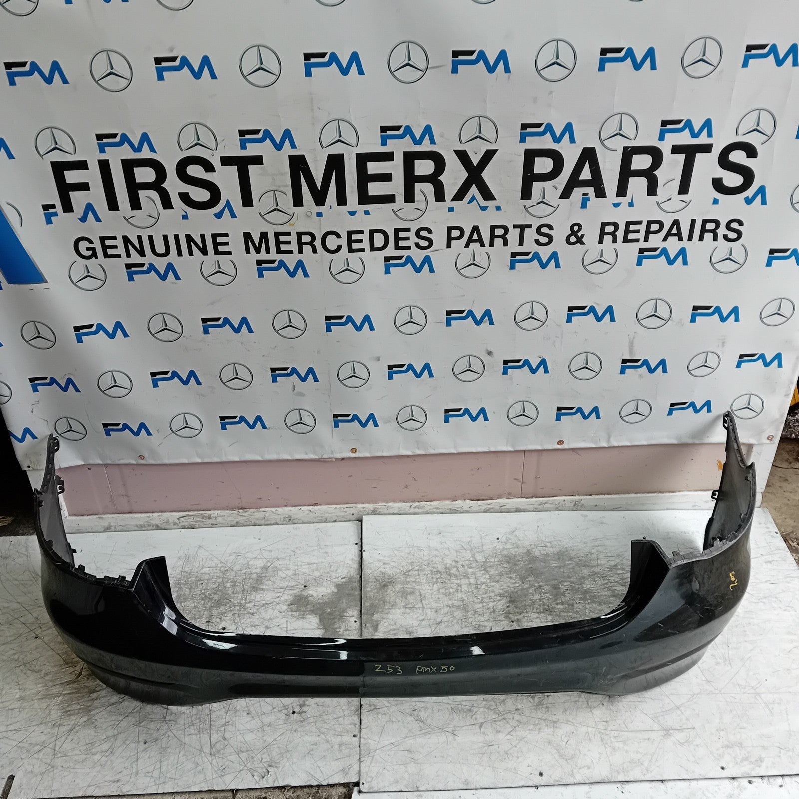 MERCEDES BENZ GLC W253 REAR BUMPER 2015 BLACK A2539852525 FMX50