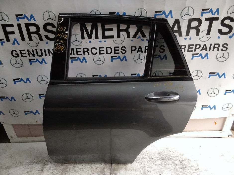 MERCEDES GLC W253 PASSENGER REAR DOOR NSR GREY 2016 ON COMPLETE FMD309