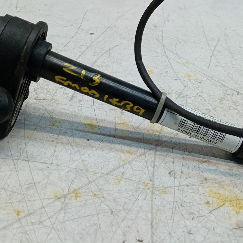 MERCEDES E CLASS W213 BONNET PEDESTRIAN ACTUATOR A2139062201 2017 FM001439