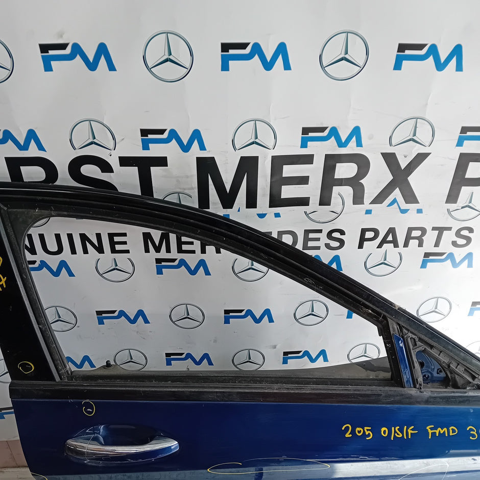MEECEDS C-CLASS W205 DRIVER FRONT DOOR OSF BLUE 2014 ON COMPLETE FMD397
