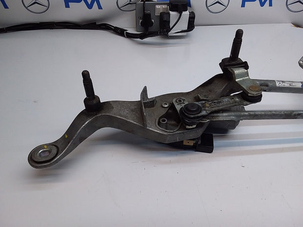 MERCEDES E-CLASS 2018 W213 A2138200740 FRONT WIPER MOTOR  FM00189