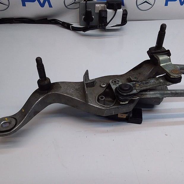 MERCEDES E-CLASS 2018 W213 A2138200740 FRONT WIPER MOTOR  FM00189