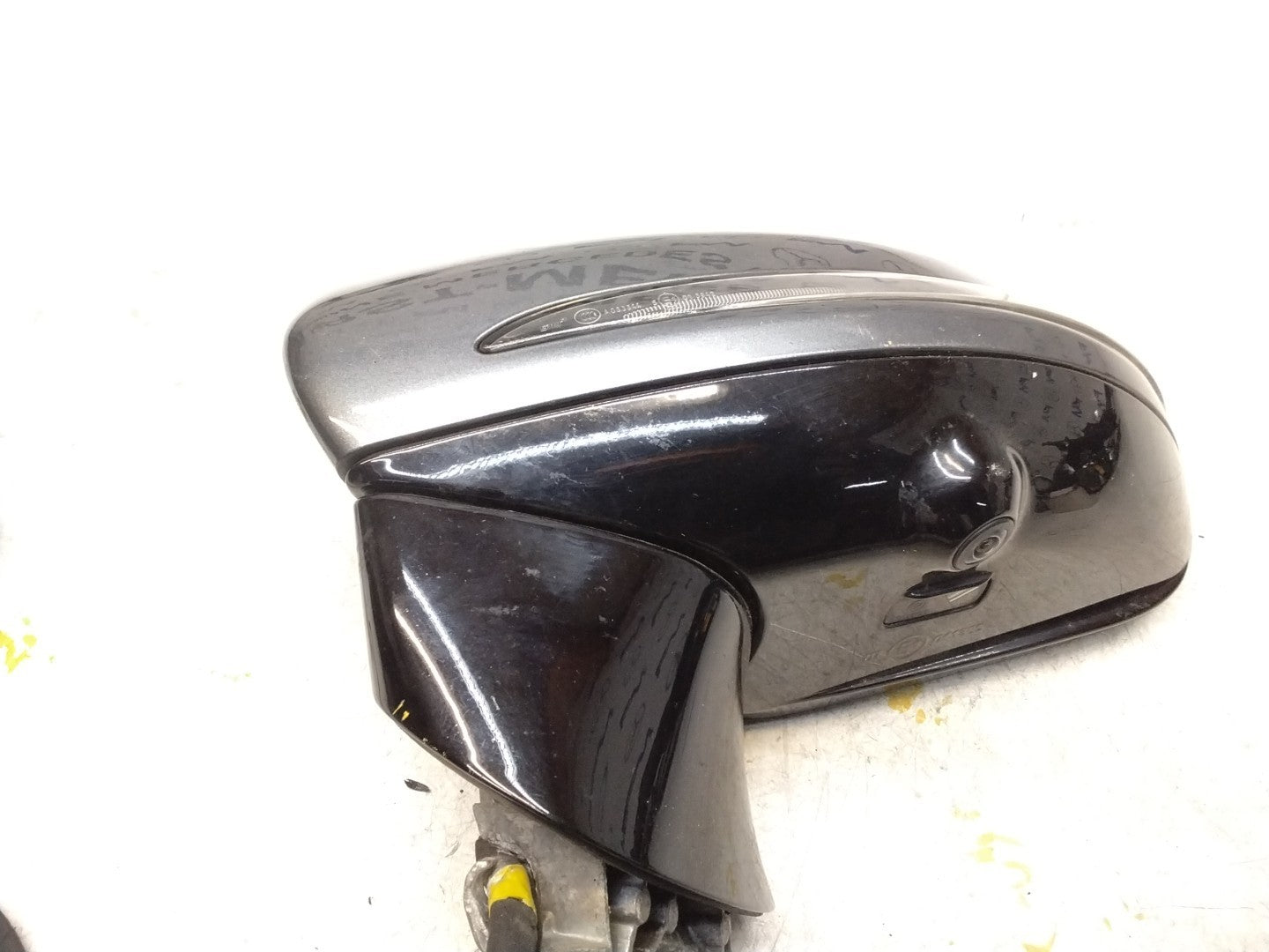 MERCEDES E-CLASS 2016 On W213 PASSENGER SIDE WING MIRROR A0998108300 GREY FMM23