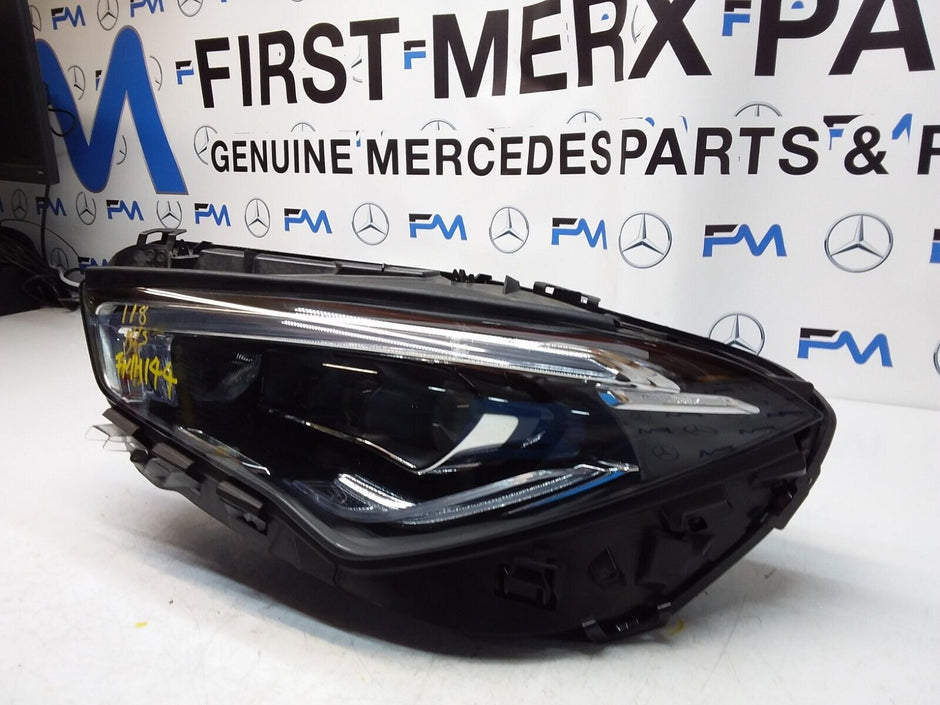 2021 MERCEDES CLA W118 HEADLIGHT PASSENGER NS A1189063301 FMH144 MULTIBEAM 