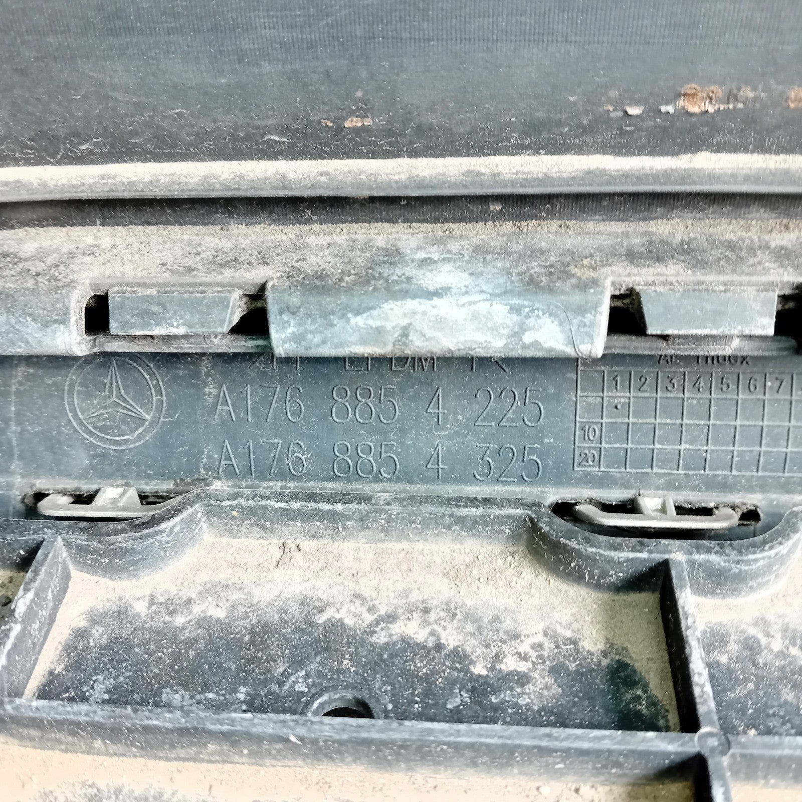 MERCEDES BENZ  A-CLASS W176 REAR BUMPER A1768854225 2016 BLACK COMPLETE FMX19