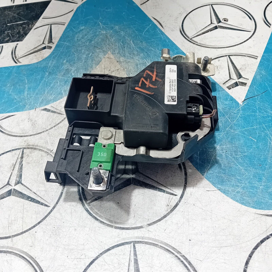 2018-2024 MERCEDES A CLASS W177 BATTERY FUSE BOX A2479063603