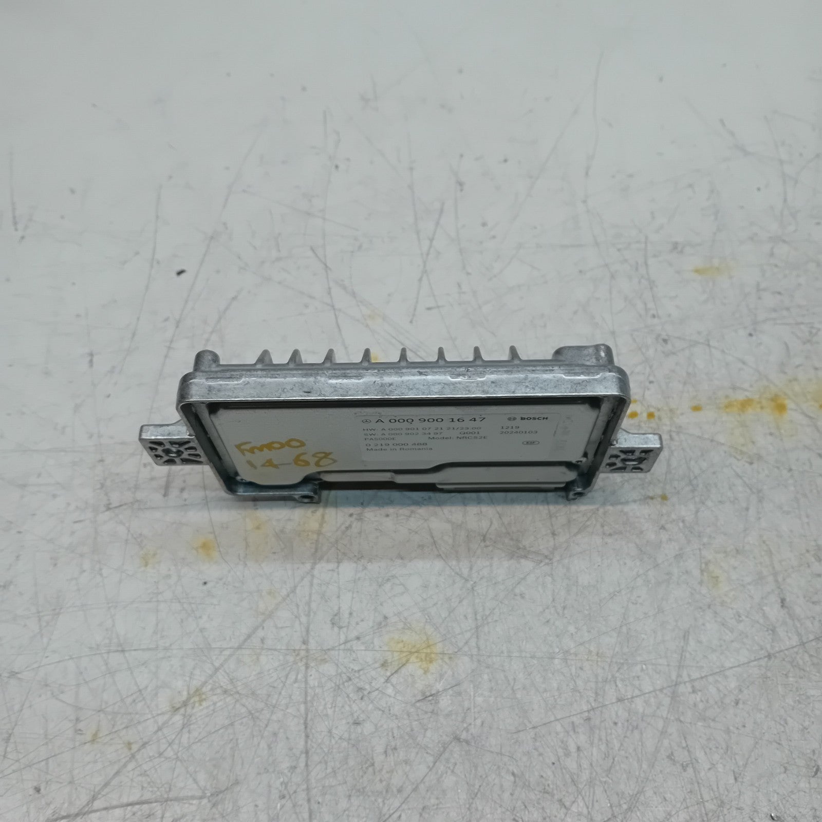 MERCEDES BENZ  C-CLASS W206 PARKING SENSOR CONTROL  A0009001647 FM001468