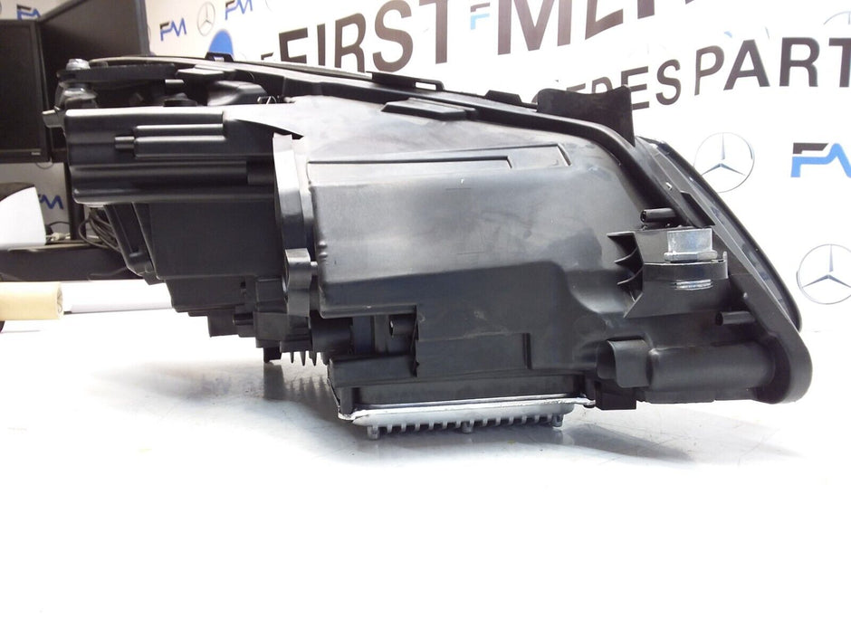 MERCEDES C CLASS W207 HEADLIGHT LED N/S COMPLETE FACELIFT  FMH17