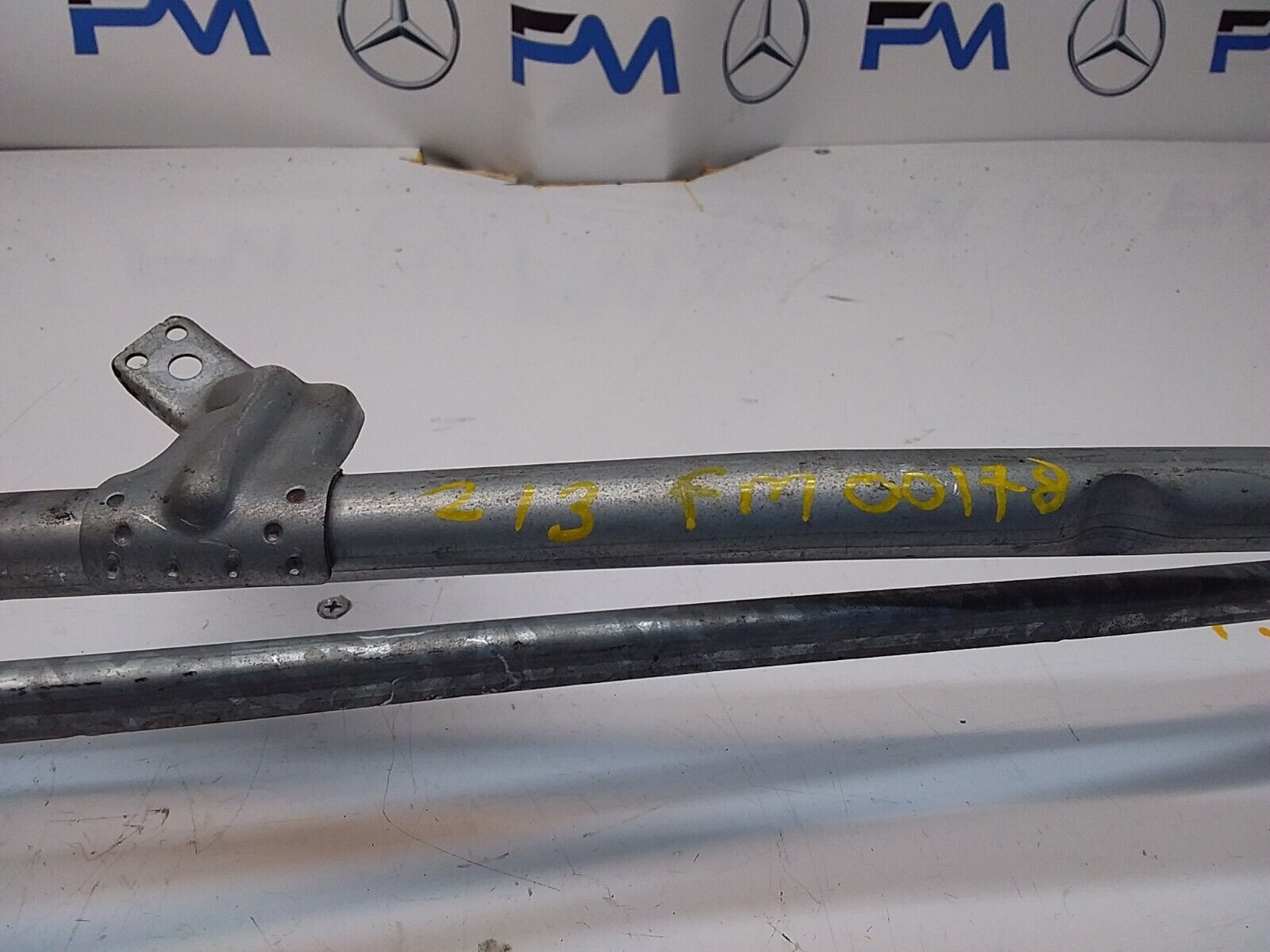 MERCEDES E-CLASS 2019 W213 A2138207402 FRONT WIPER MOTOR  FM00178