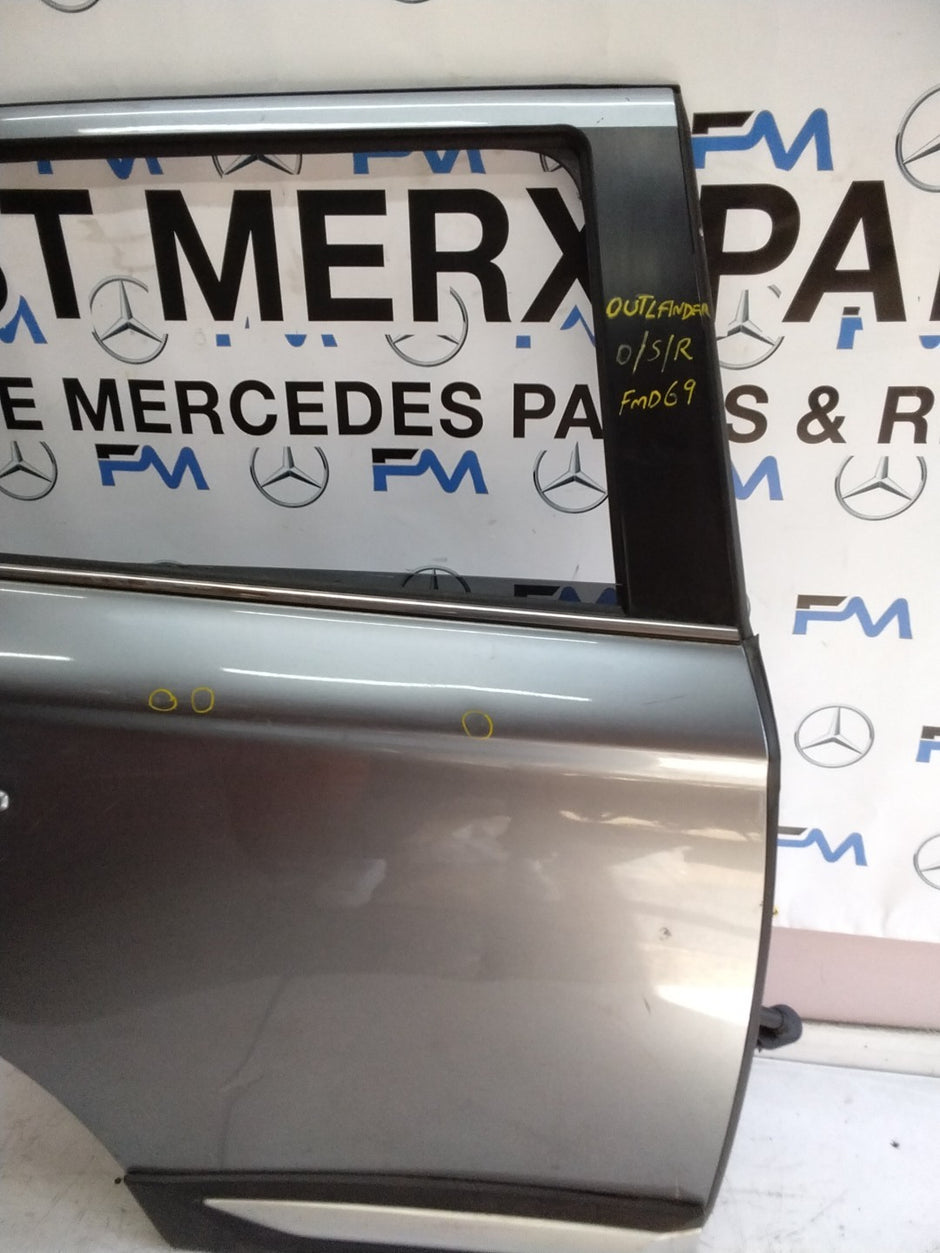 MITSUBISH OUTLANDER DRIVER SIDE REAR DOOR O/S/R  GREY FMD69