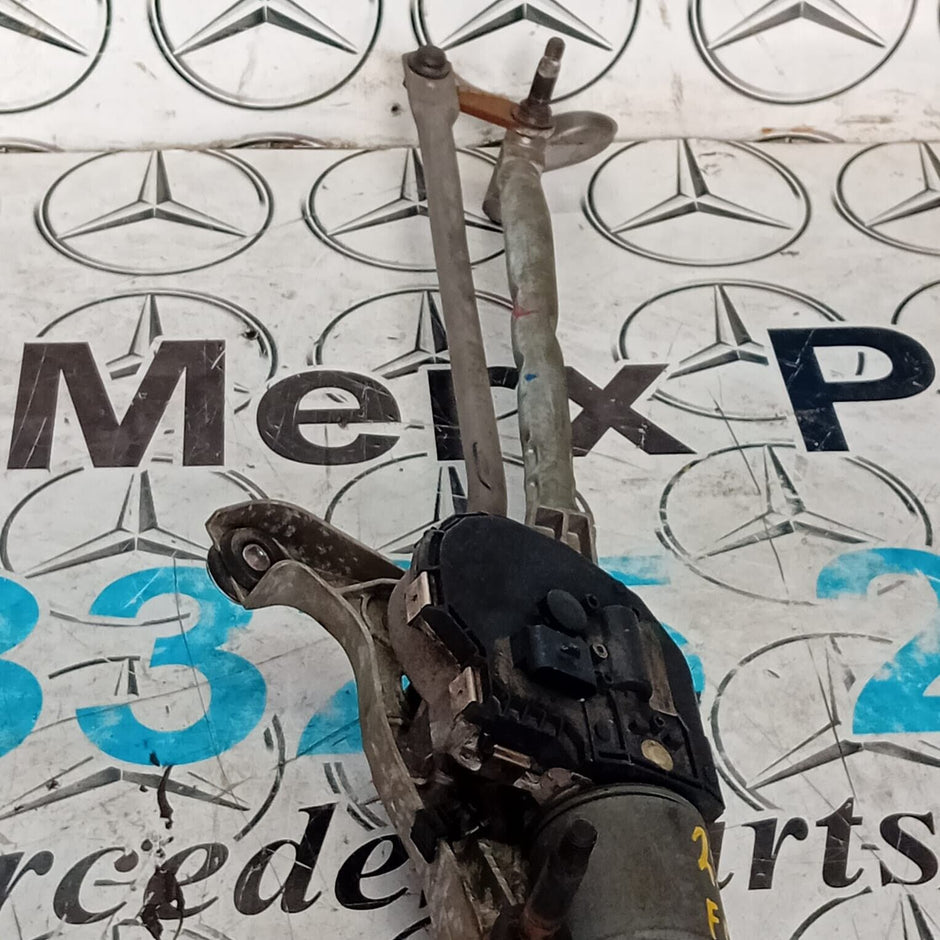 MERCEDES BENZ E-CLASS 2012 FRONT WIPER MOTOR AND LINKAGE A2128201340