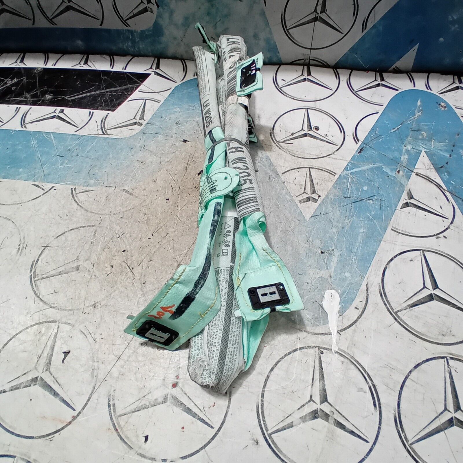 2017 MERCEDES C CLASS W205 SALOON LEFT NEARSIDE ROOF CURTAIN A2058600402 FM119