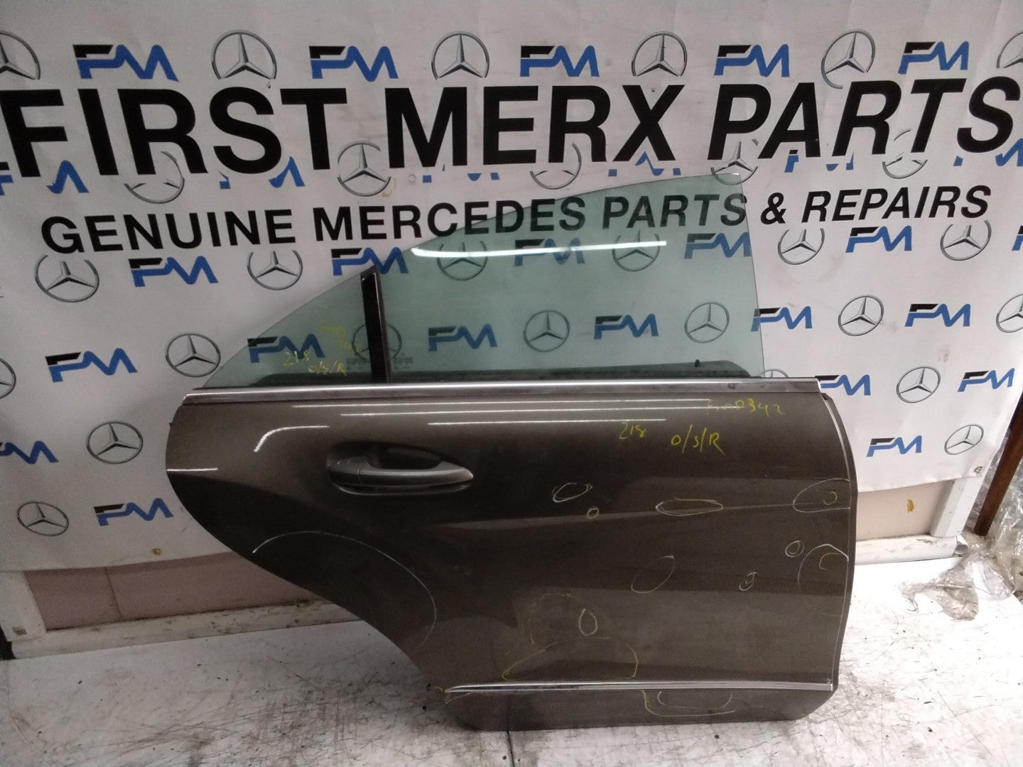 MERCEDES CLS W218 COU DRIVER REAR DOOR OSR BROWN 2018 ON COMPLETE FMD342