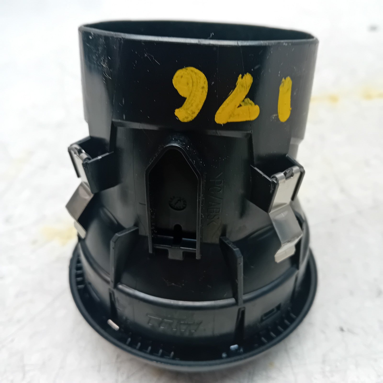MERCEDES BENZ A-CLASS W176 DASHBOARD AIR VENT 2015 A1768300354 FM001510