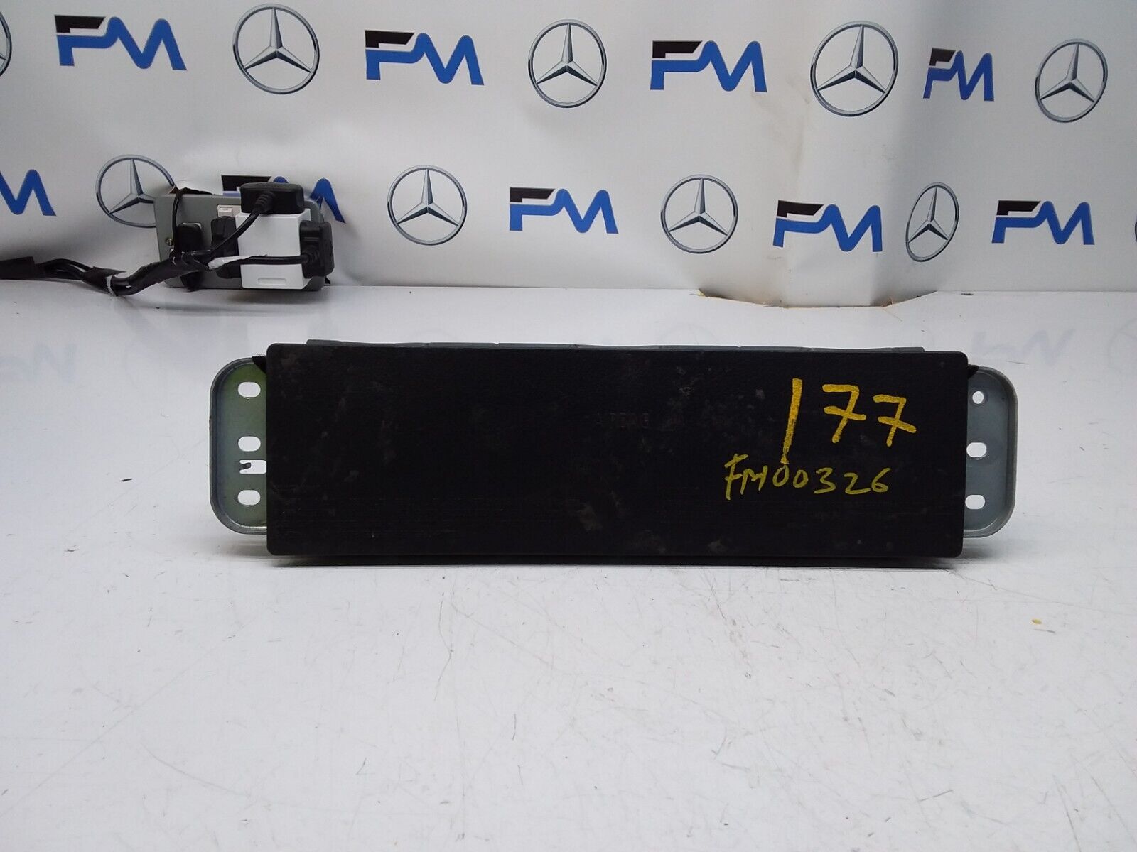 2019 MERCEDES BENZ A-CLASS W177 DRIVER SIDE KNEE AIRBAG A1778600102 FM00326