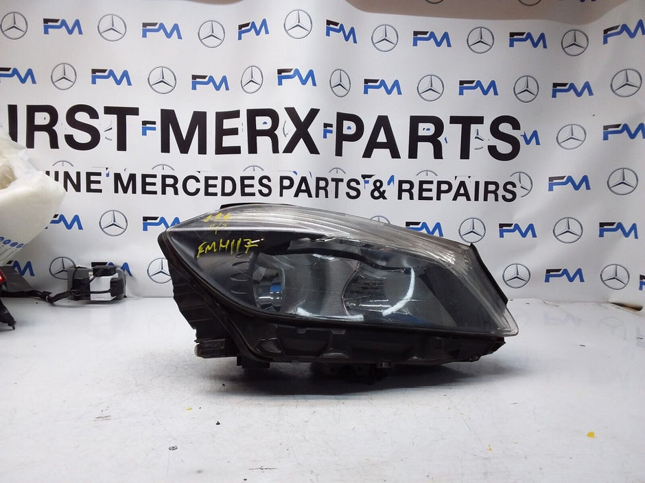 2013 MERCEDES A-CLASS W176 HEADLIGHT DRIVER SIDE OS A1768200461 FMH117 (Damaged)