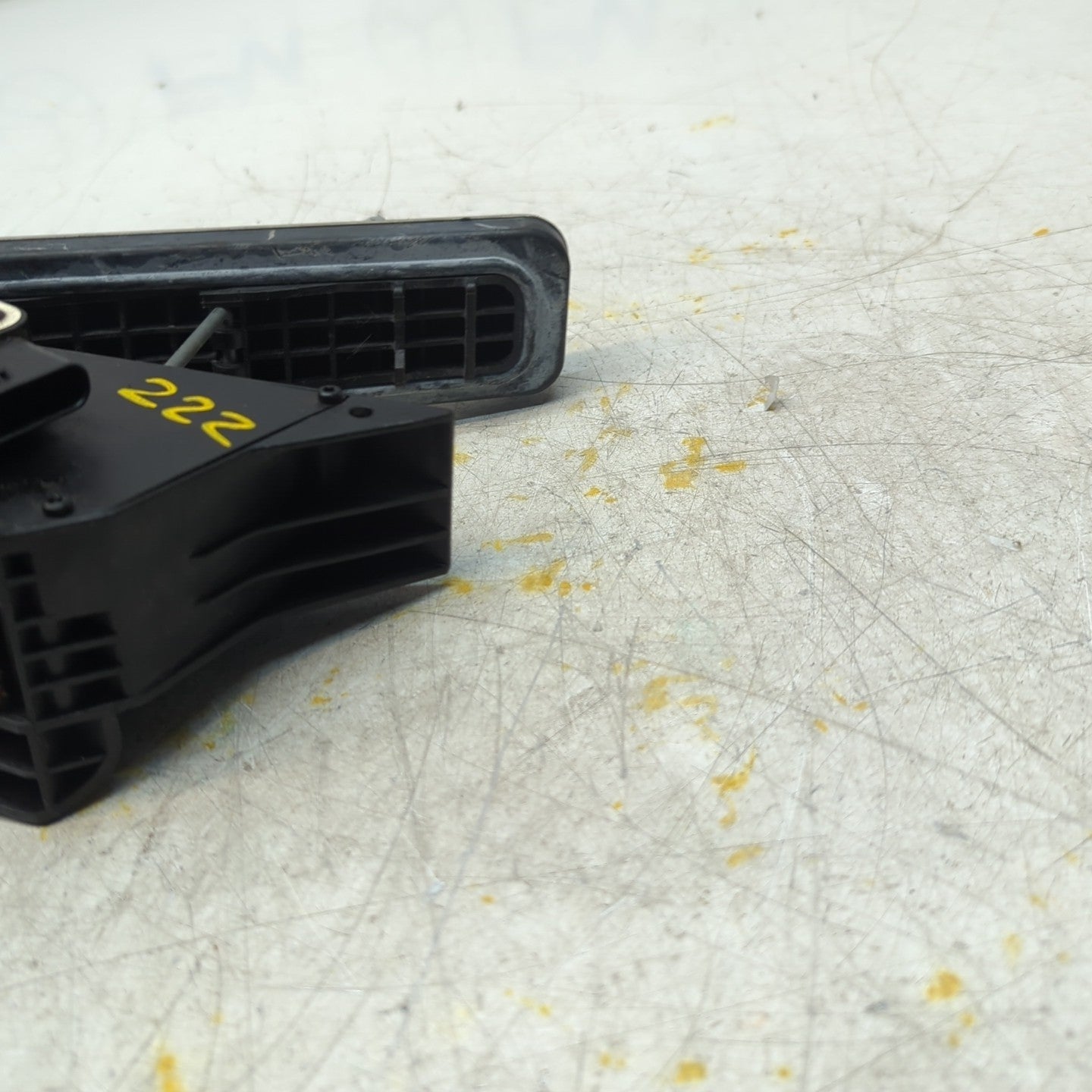 MERCEDES S CLASS W222 ACCELERATOR THROTLE PEDAL A2223001100 FM001425