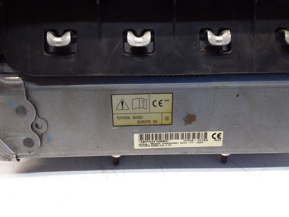 MITSUBISHI OUTLANDER MK3 KNEE AIR SRS BAG RIGHT DRIVER SIDE 7030A-31754 FM00308