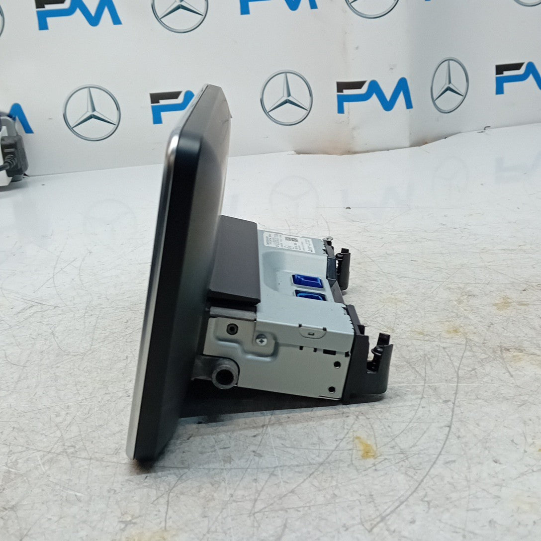 MERCEDES BENZ C-CLASS W205  DISPLAY SCREEN A2059002211 2014 ON FM001650