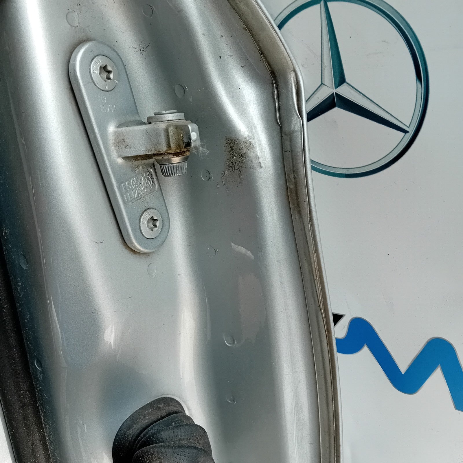 MERCEDES CLA W117 PASSENGER FRONT DOOR NSF 2013-19 SILVER COMPLETE FMD276(1)*