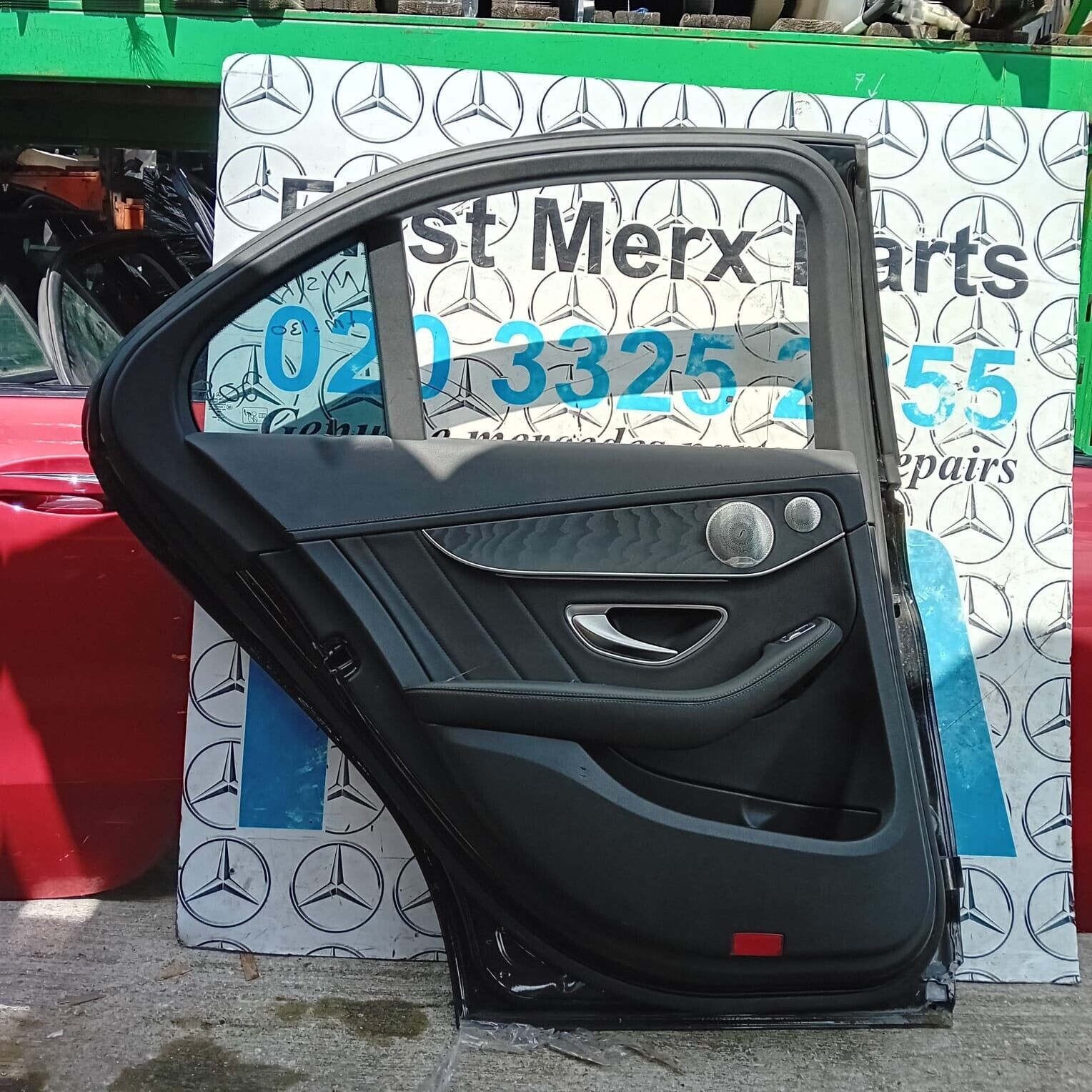 MERCEDES BENZ C-CLASS  W205  PASSENGER SIDE REAR DOOR ( NEAR SIDE REAR )