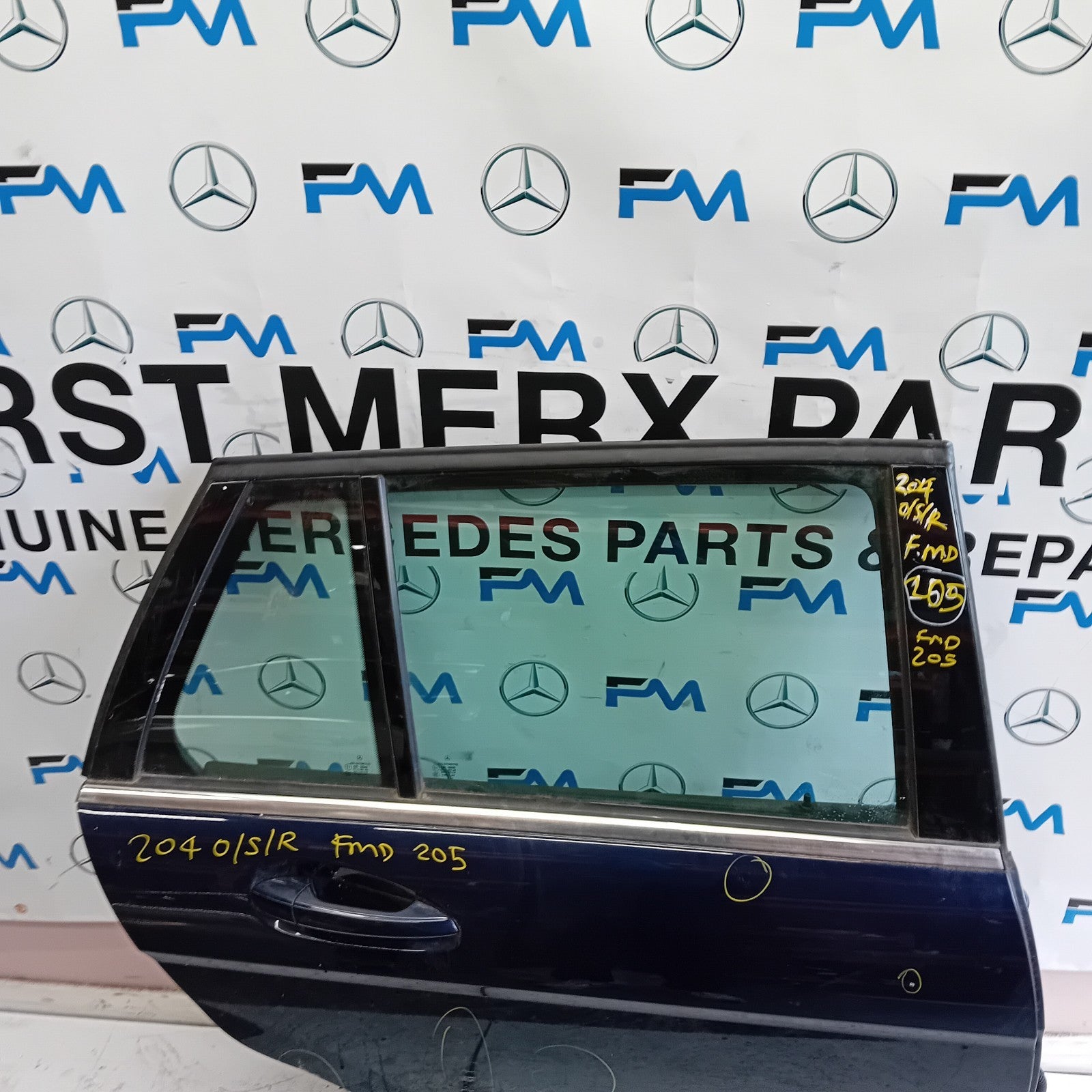 MERCEDES BENZ C-CLASS S204 ESTATE DRIVER REAR DOOR OSR BLUE 2008- 2014 FMD205