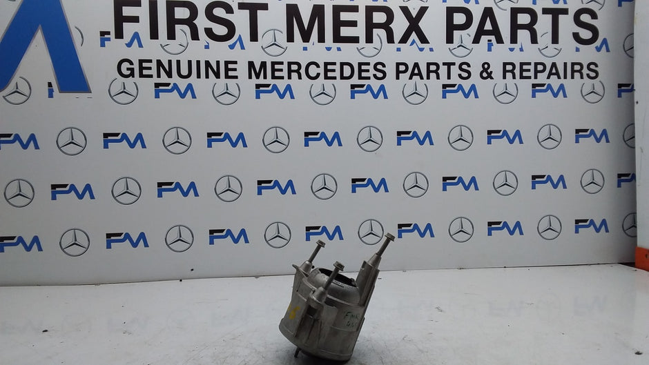 MERCEDES BENZ C-CLASS W206 ENGINE MOUNT RIGHT SIDE OS PETROL A2062400101 FMR445