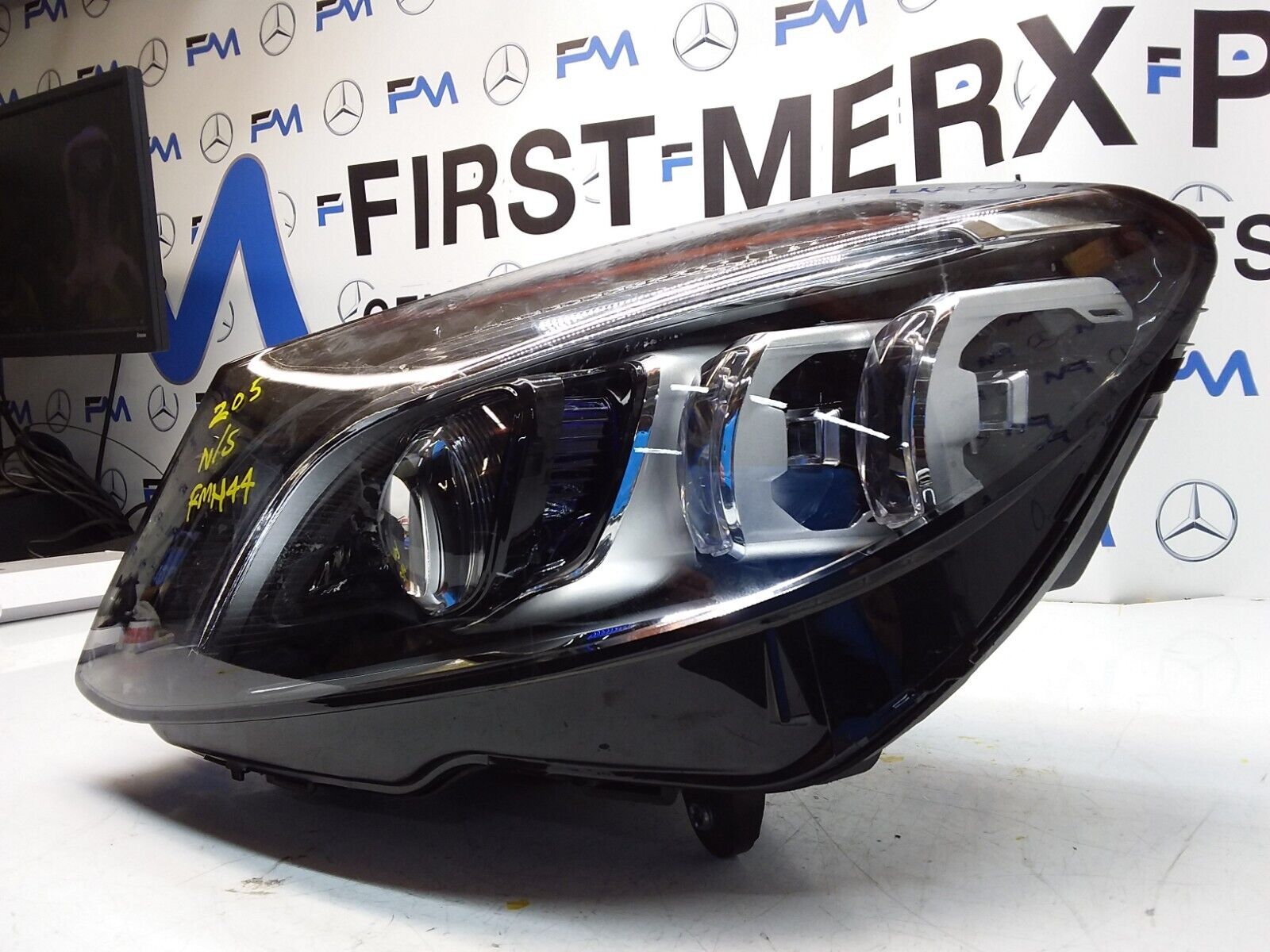 2018 MERCEDES C-CLASS W205 N/S Passenger Side Front Headlight FMH44