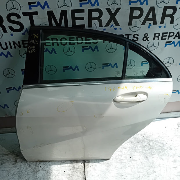 MERCEDES A-CLASS W176 PASSENGER REAR SIDE DOOR NSR 2012-18 WHITE COMPLETE FMD280