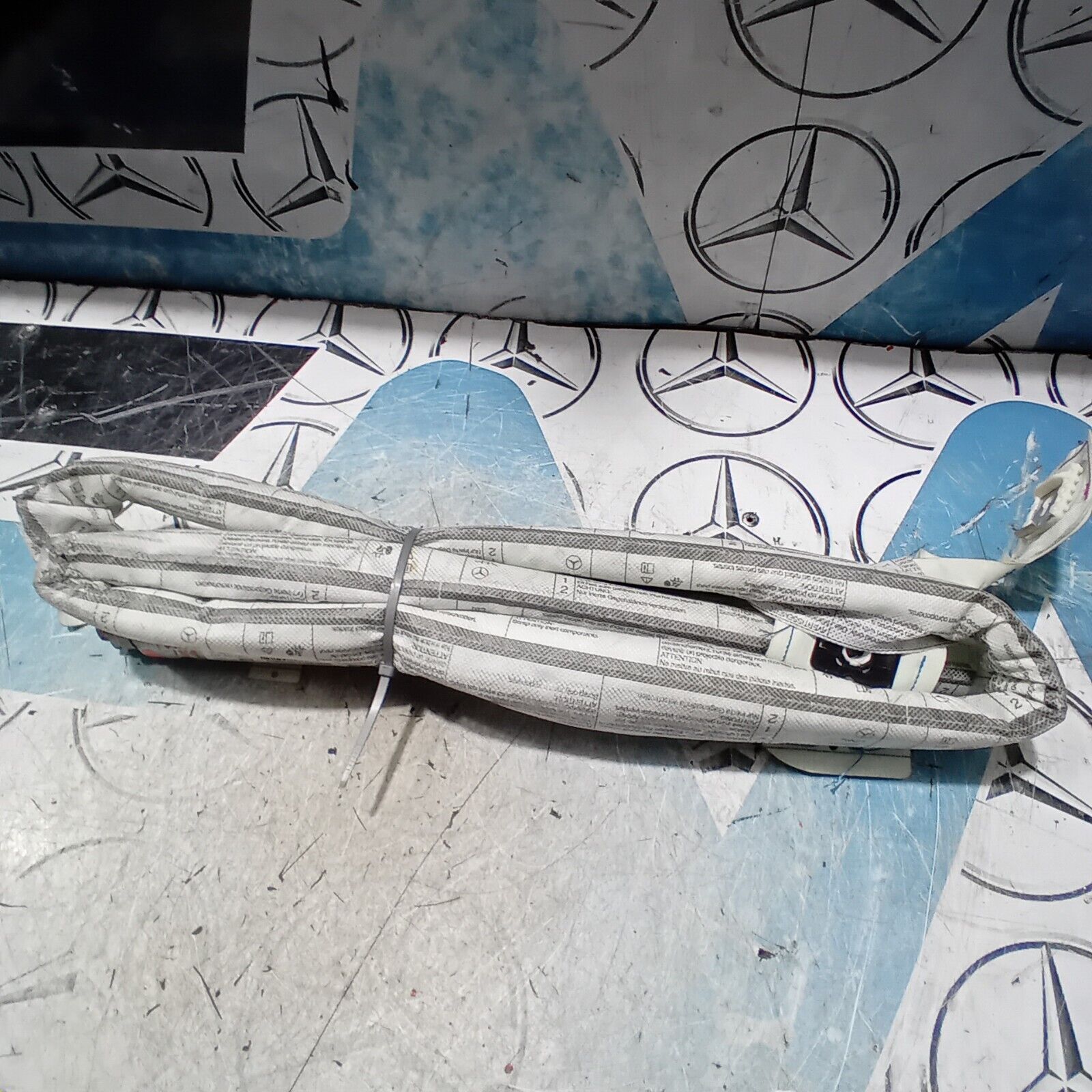 MERCEDES E CLASS CURTAIN AIBAG RIGHT SIDE SALOON A2128604202 2009-2016 FM189