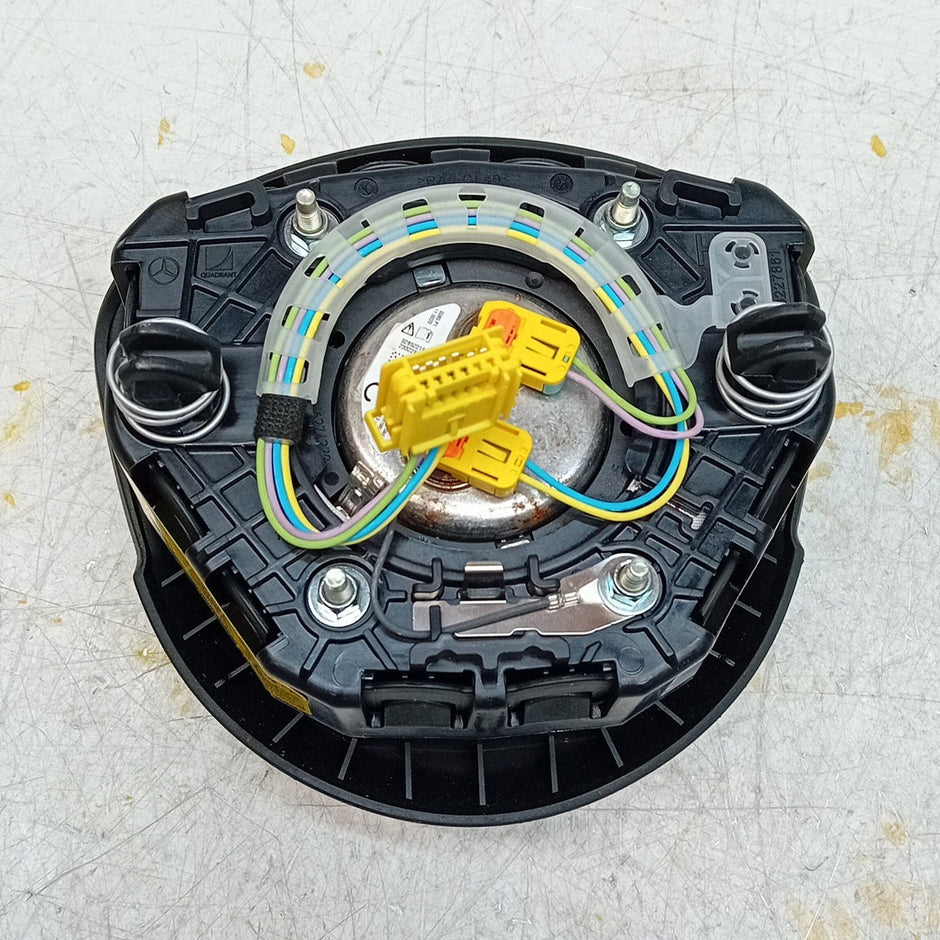 MERCEDES  E-CLASS W213 STEERING WHEEL AIRBAG DRIVER OS RIGHT Q02 FM001295