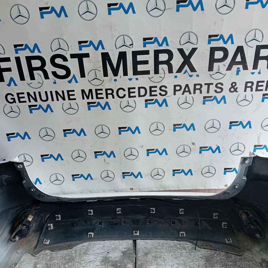 MITSUBISHI OUTLANDER MK3 REAR BUMPER 2013 WHITE COMPLETE 4B45X FMX68