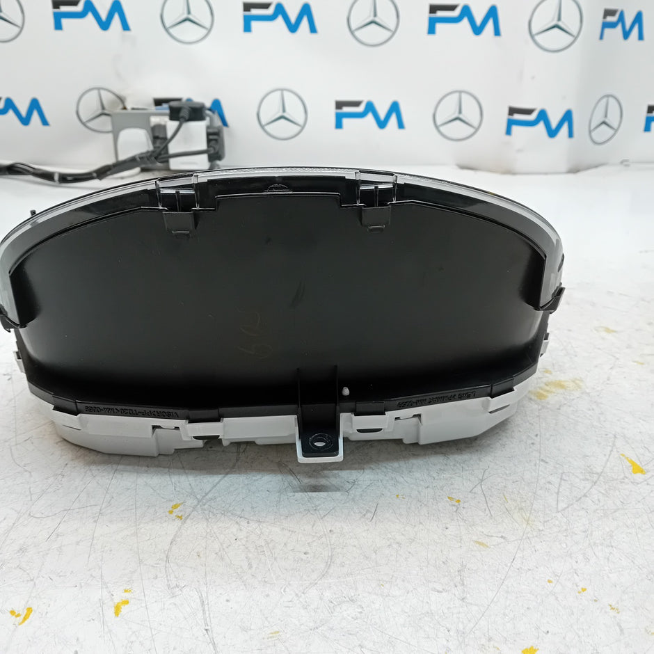MITSUBISHI OUTLANDER SPEEDOMETER INSTRUMENT CLUSTER  8100C509 FM001141