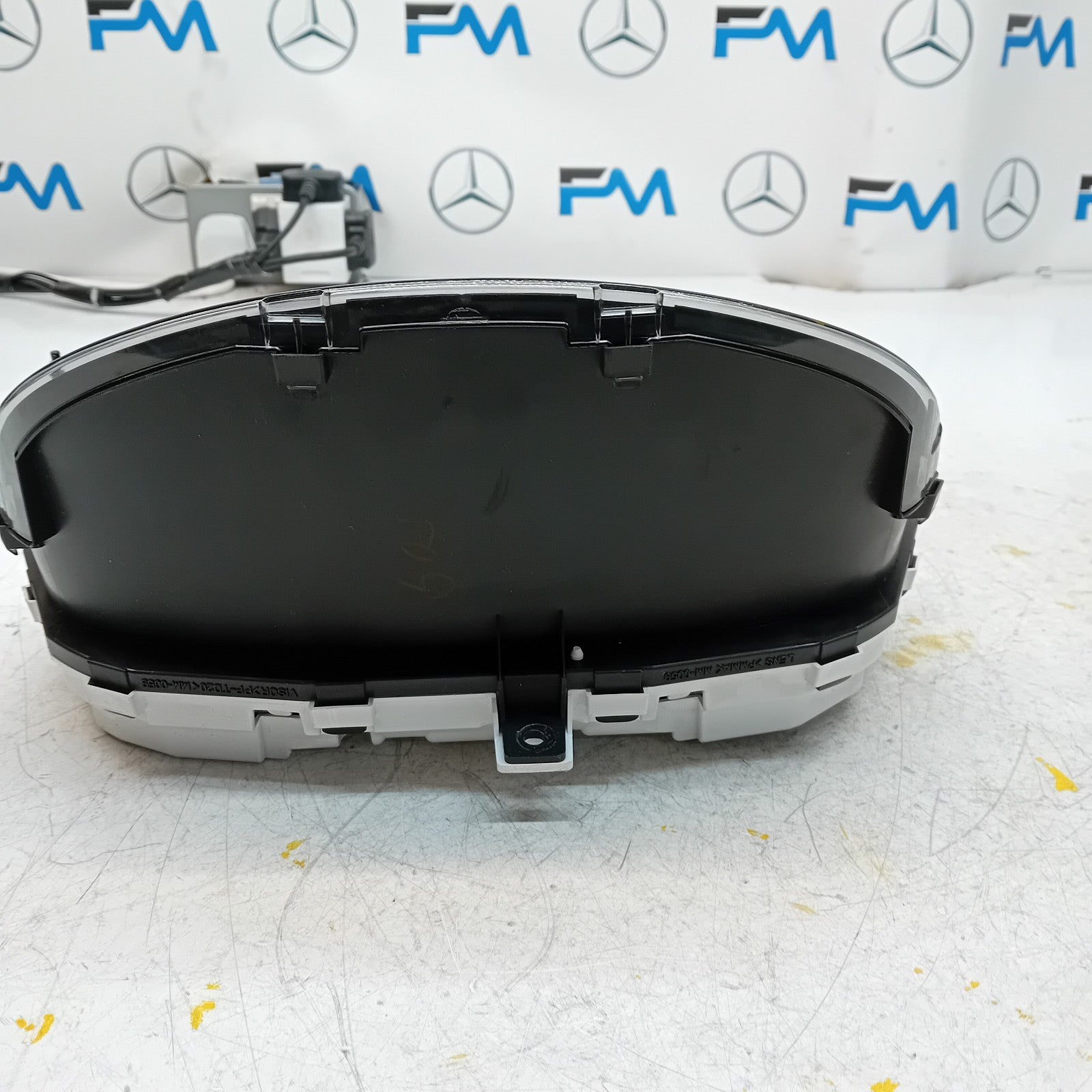 MITSUBISHI OUTLANDER SPEEDOMETER INSTRUMENT CLUSTER  8100C509 FM001141