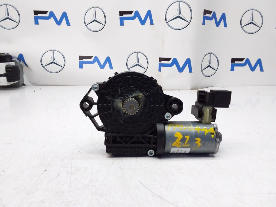 Mercedes E-CLASS W213 2015 Sunroof Motor Regulator 0390200101 FM00444