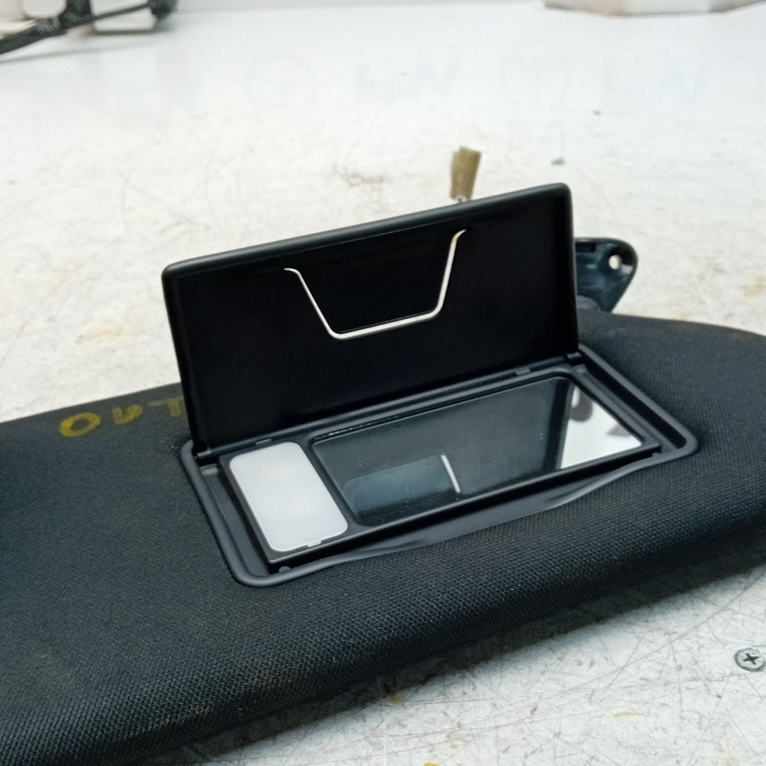 MITSUBISHI OUTLANDER MK3 SUN VISOR DRIVER SIDE OS BLACK 2014 FM001622