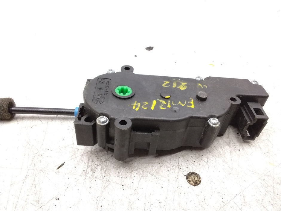 MERCEDES MERCEDES E-CLASS W212 REAR TAILGATE LOCK ACTUATOR  A2047500060 FMR124