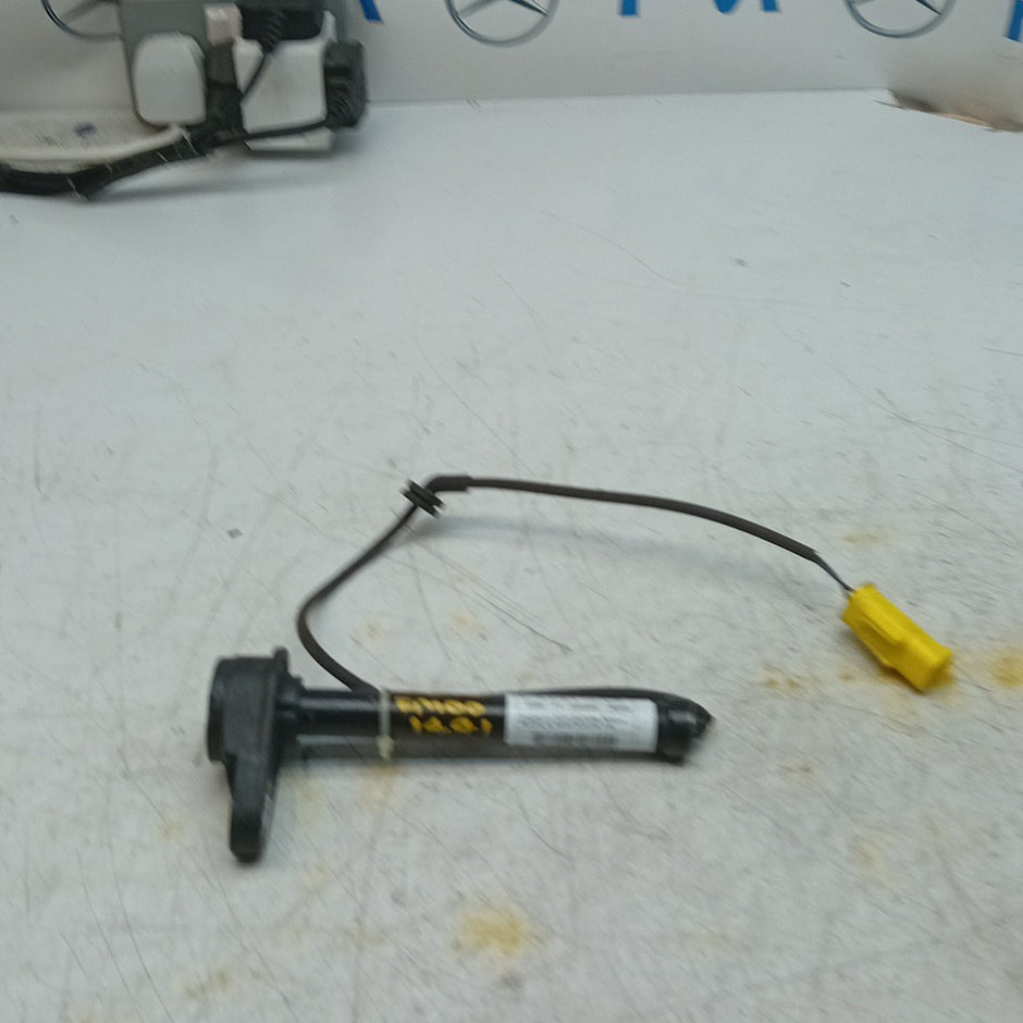 MERCEDES E CLASS W213 BONNET PEDESTRIAN ACTUATOR A2139062201 2017 FM001441