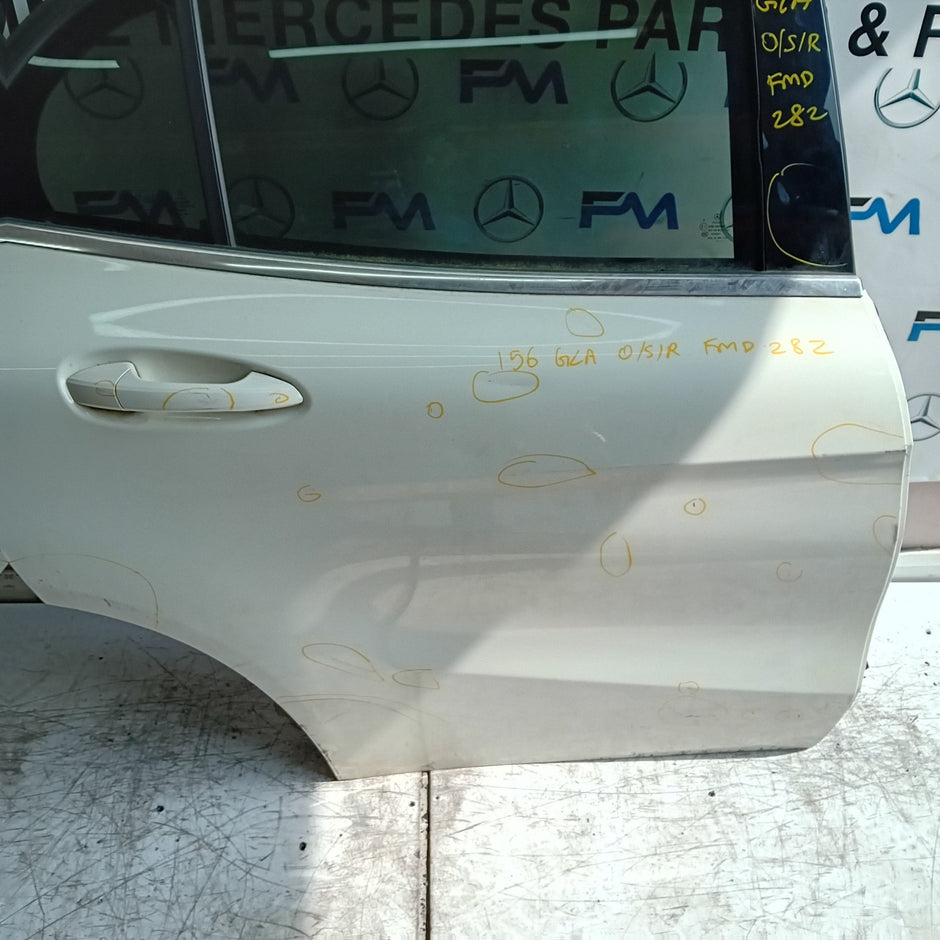 MEECEDES GLA X156 DRIVER SIDE REAR DOOR OSR 2014-19 WHITE COMPLETE FMD282