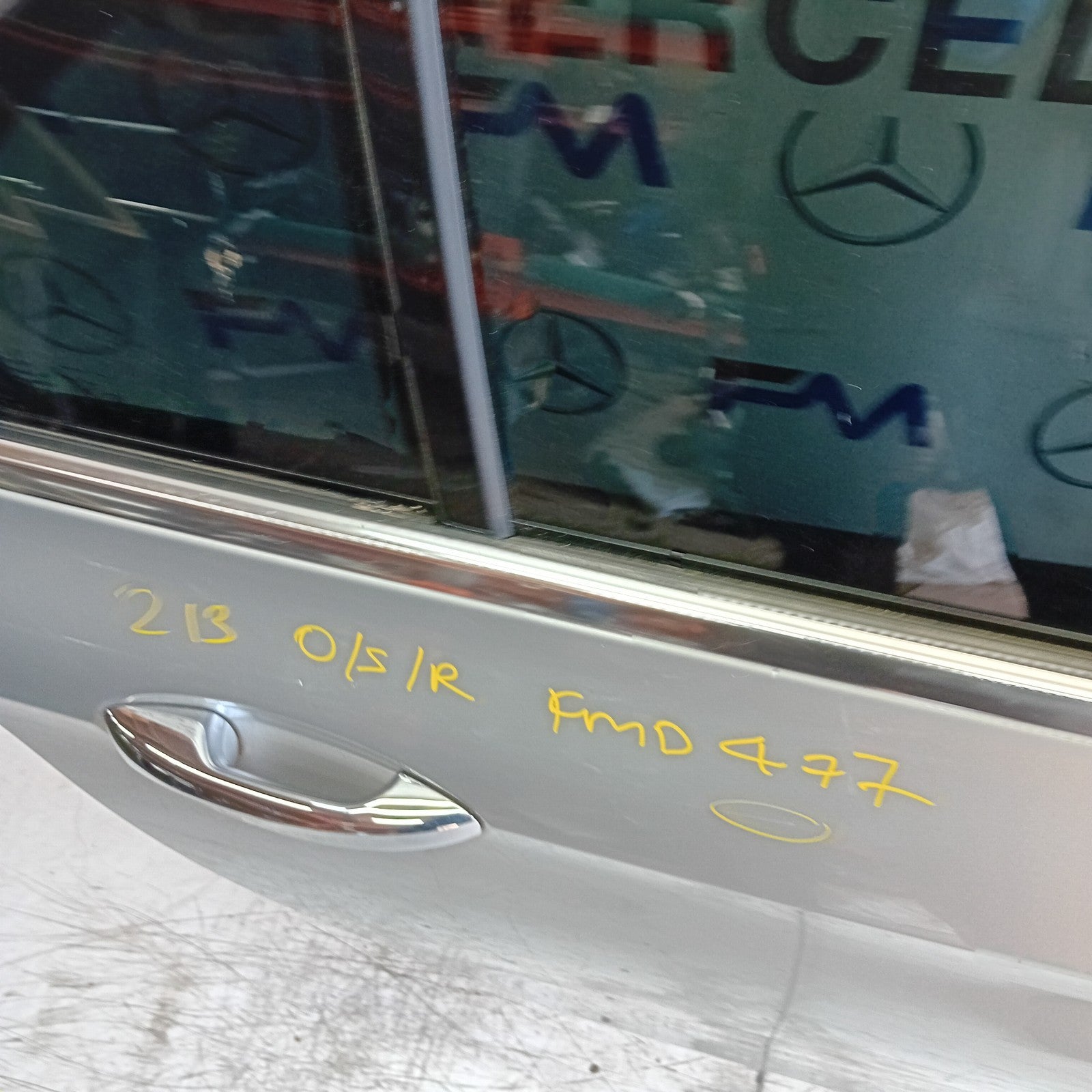 MERCEDES E-CLASS W213 SLN DRIVER REAR DOOR OSR SILVER 2016 ON COMPLETE FMD477