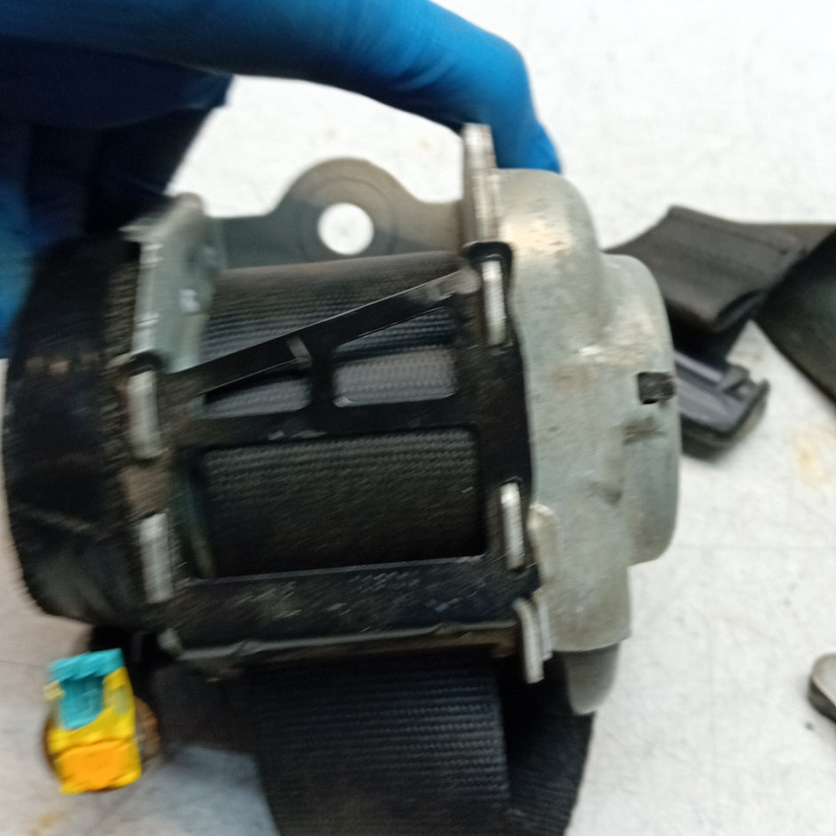 MERCEDES GLC W253 REAR DRIVER SEAT BELT BLACK A2538601200 2016 FM001244