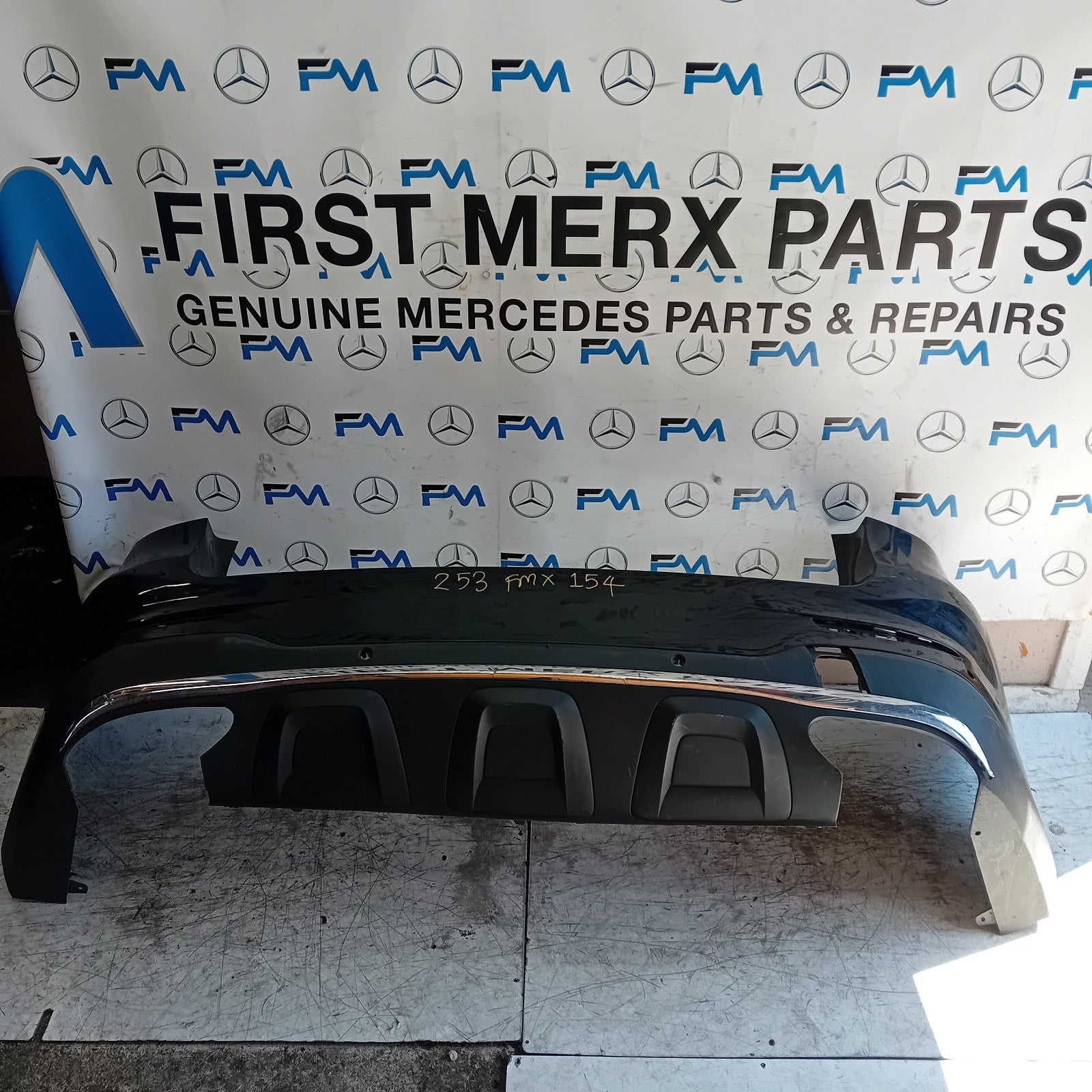 MERCEDES BENZ GLC W253 REAR BUMPER A2538850200 2016 BLACK FMX154