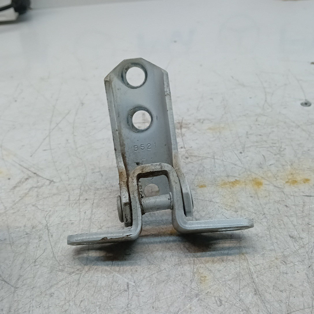 MITSUBISHI OUTLANDER MK3  FRONT DOOR HINGE PANEL A521 A046834 FM001638