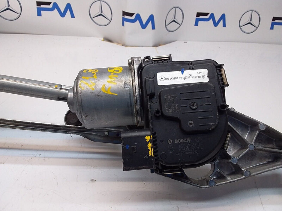 MERCEDES E-CLASS 2019 W213 A2138207403 FRONT WIPER MOTOR  FM00176