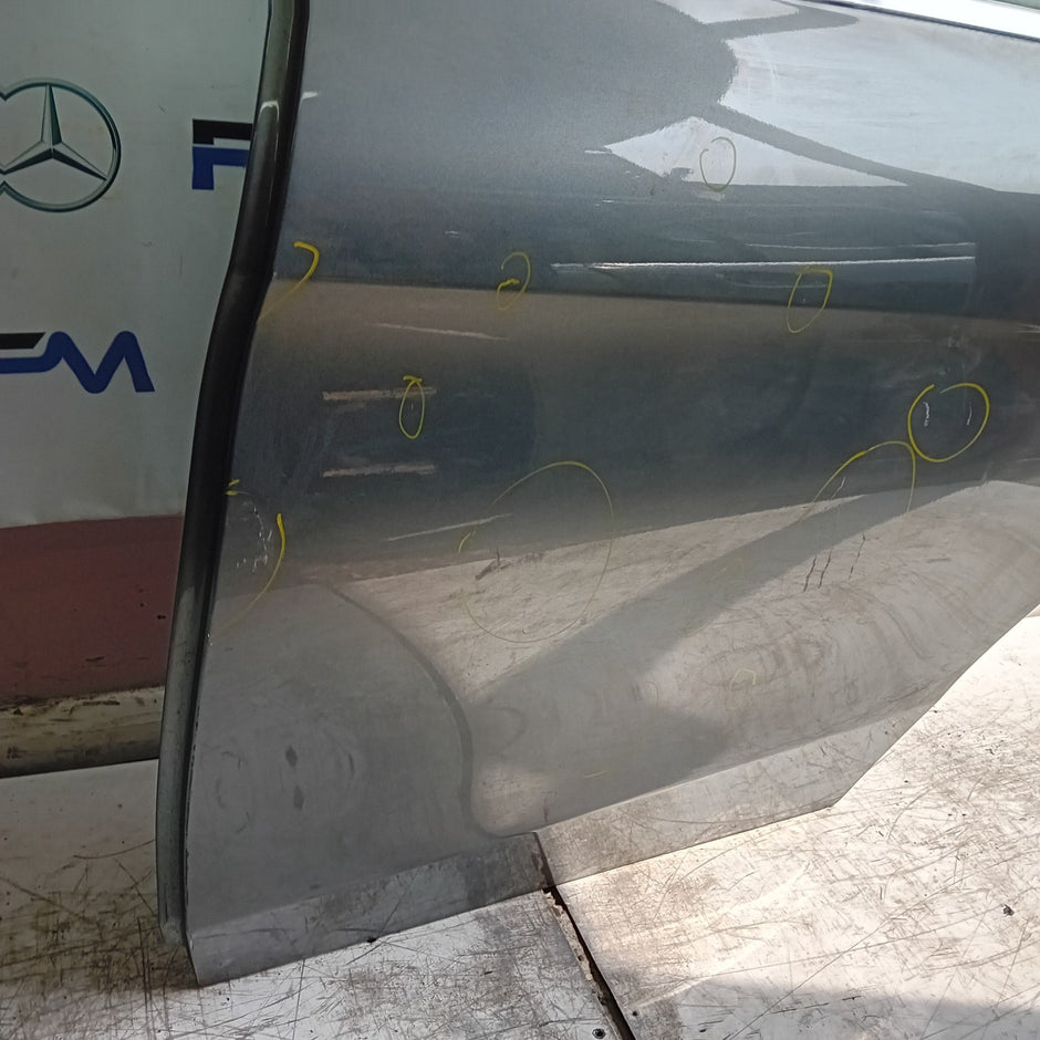 MEECEDES C-CLASS W205 SLN PASSENGER REAR DOOR NSR 2014 ON GREY FMD286