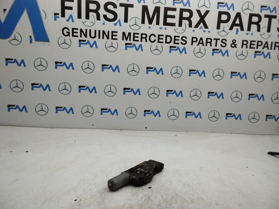 MERCEDES MERCEDES E-CLASS W213 SUNROOF MOTOR A2139062104 FMR39 (DAMAGED) 