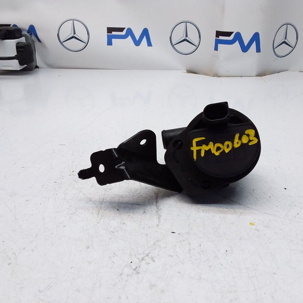 Mercedes E-CLASS W211 ELECTRIC COOLANT WATER PUMP A2118350028 FM00603