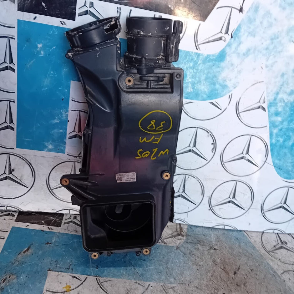 MERCEDES BENZ C CLASS W205 2.1 DIESEL AIR FILTER BOX HOUSING  A6510902501