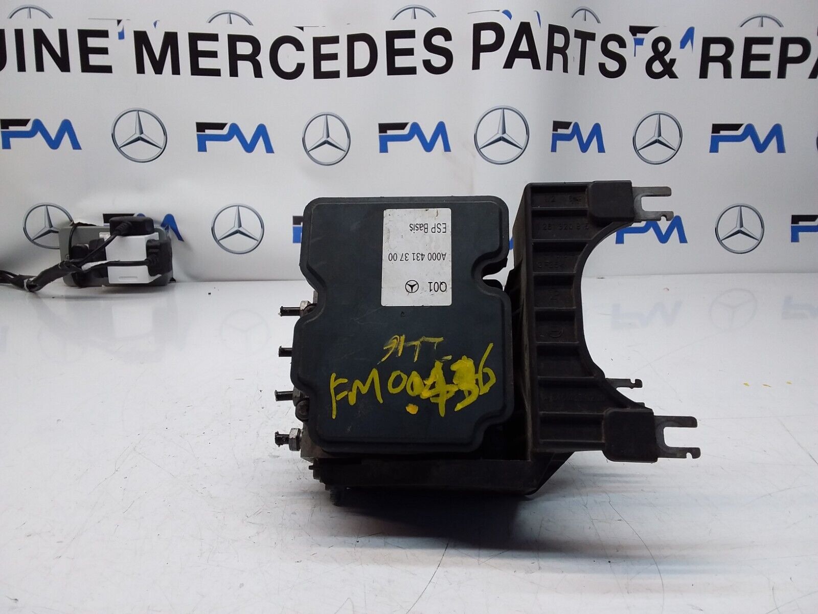 MERCEDES CLA W246 ABS PUMP MODULE CONTROL UNIT A2464300210 FM00436