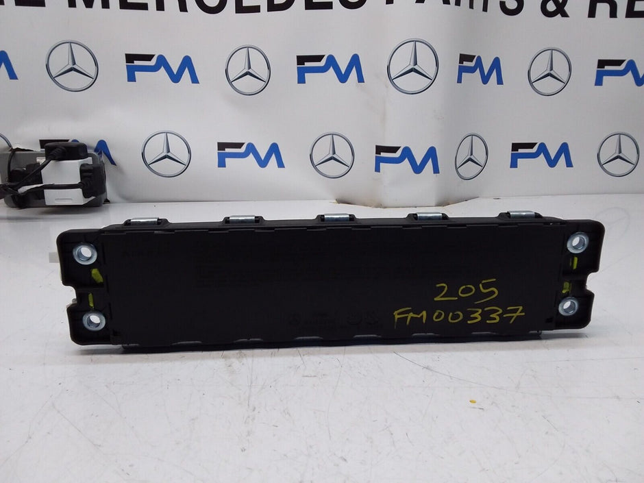 2017 MERCEDES BENZ C-CLASS W205 DRIVER SIDE KNEE AIRBAG A2058601600 FM00337